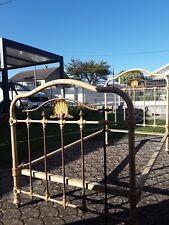 lit ancien en fonte et cuivre tête de lit et cadre