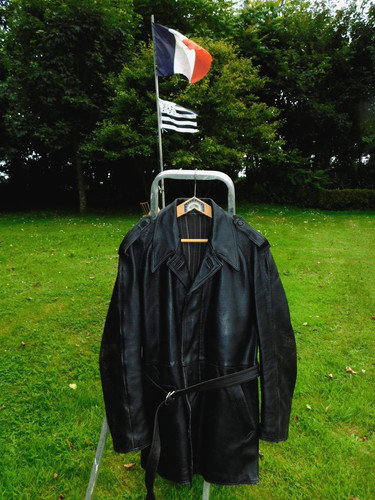 Belle ancienne veste cuir - belle,