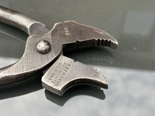 ⭐️ OUTIL ANCIEN CORDONNIER