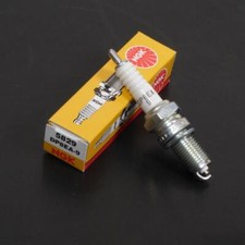 Bougie d'allumage NGK pour Moto Cagiva 350 T4 E 1987 à 1991 DP8EA-9 Neuf