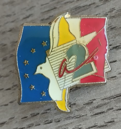 Pin antenne 2 drapeau - a2,