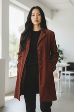 Très beau manteau Ventilo La Colline rouge framboise T 40