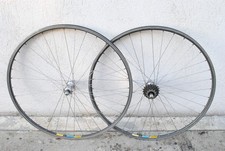 Pair of 700 CAMPAGNOLO / MAVIC
