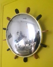 Dames, oeil de sorcière aux pions.