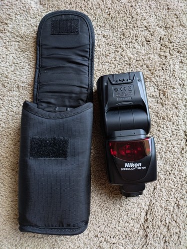 Nikon 700 speedlight - sb-700, in