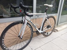 velo course route Look 586 monobloc carbon