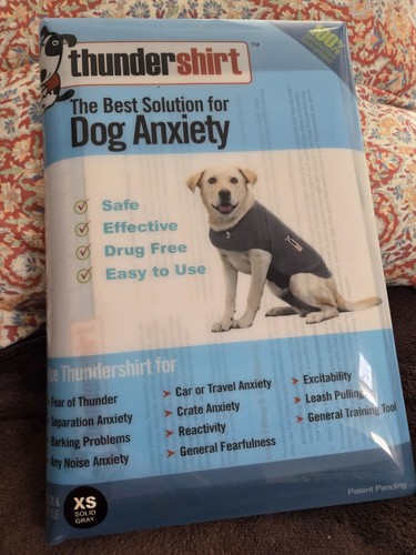 Nwt thundershirt size extra - size,