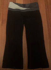 Lululemon Leggings Cropped and Flare, Striped Waistband (Size 4)