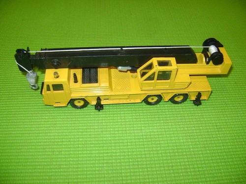 Majorette grue telescopique - grue,