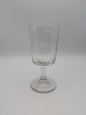 ancien verre à pied souvenir
