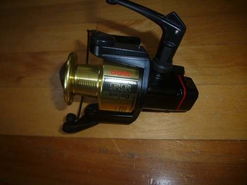Vintage fishing reel daiwa - fishing,