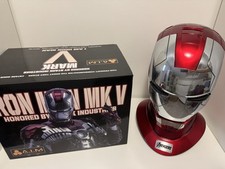 Casque Iron Man Mark 5 (Film Iron Man 2) à l’échelle 1/1 + Socle Audio Bluetooth