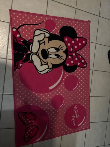 Tapis minnie rose très - minnie, bon