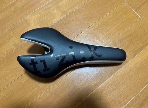 Fizik tundra saddle black - saddle,