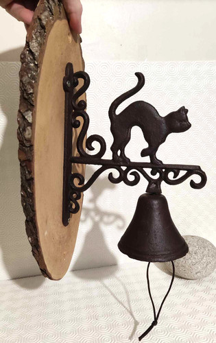 Cloche murale chat métal - en,