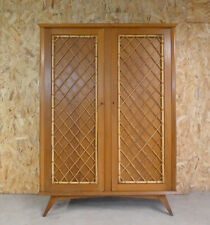 ancienne armoire en rotin vintage