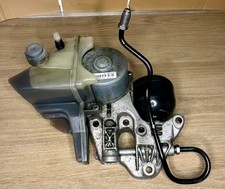 POMPE Hydraulique réservoir