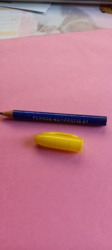 Crayon papier publicitaire - crayon,