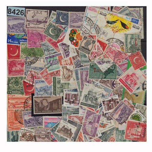 8426 pakistan gros lot 180 - 8426,
