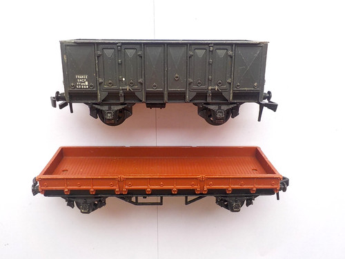 Lot deux wagons - deux,