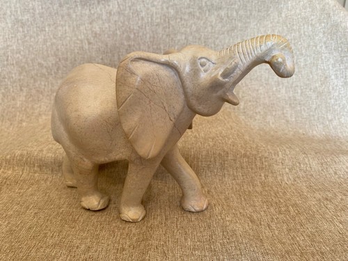 éléphant afrique pierre - en,
