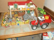 Ferme  Playmobil 6120 et tracteur