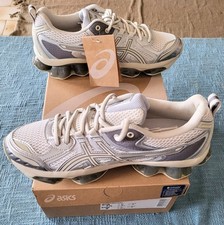 Baskets Asics 1203A270-101 Gel Quantum Kinetic Unisexe. Pour T39,5 EU. Neuves