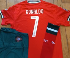 Maillot Football Ronaldo 12 ans Enfant kit complet 2026 + patchs