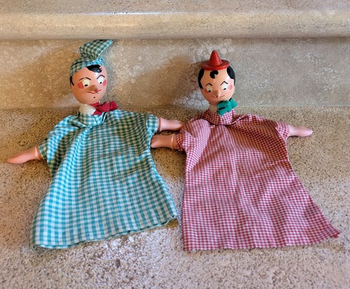Pinocchio marionnettes à - 2,