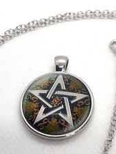 Collier Pendentif Talisman