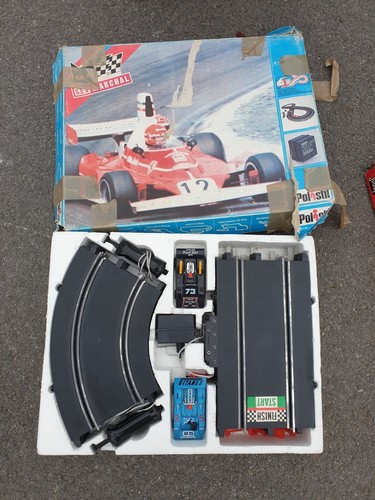 Circuit voitures - de,