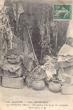Maroc - OUJDA - Devanture d'un
