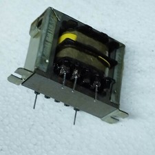 Transformateur  115 / 220 / 30