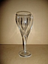VERRE a VIN  22 cl , en