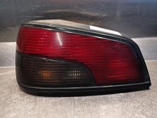 Feu arriere principal gauche