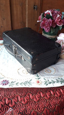 Rare Ancienne Valisette Carton