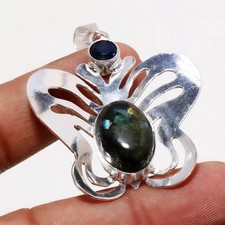 Pendentif pierre précieuse