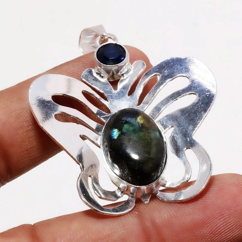 Pendentif pierre précieuse
