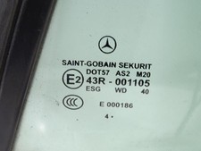 Custode arriere gauche