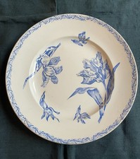 Plat rond terre de Fer K G Luneville Modèle Tulipe Diamètre 30 Cm