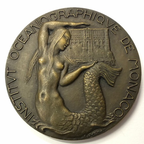 Médaille institut - médaille,