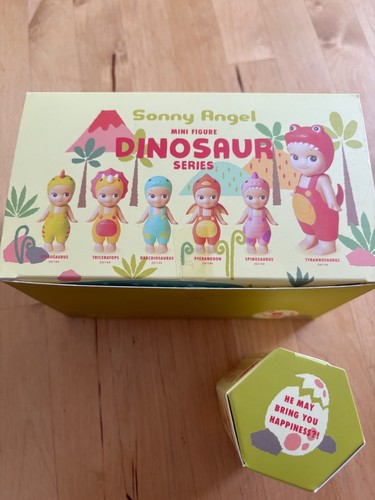 Boite complete figurines - boite,