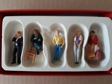 PREISER 65359 - Jeunes Femmes - Echelle 1/43ème - NEUF - Lot 28