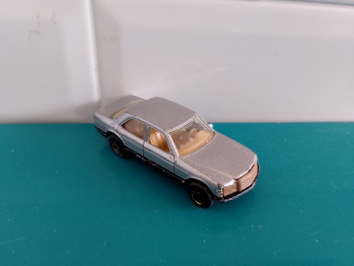 23051411 voiture miniature - 23051411,