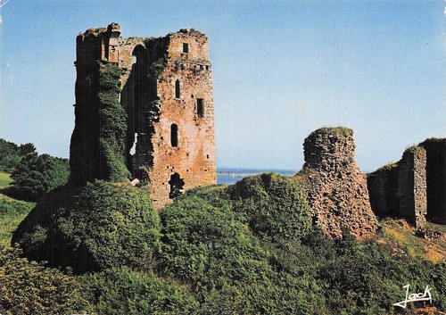 Kersaint les ruines du - les,