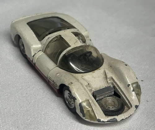 Véhicule voiture dinky - vÉhicule,