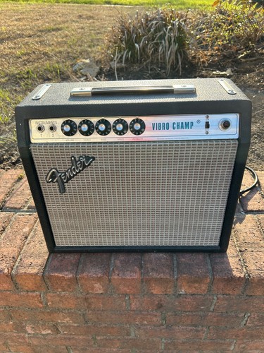 Fender vibro champ - champ, silverface