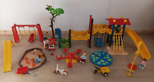 Playmobil lot Aire de jeux 5612 complet 4 perso + bac sable tape fesse manège