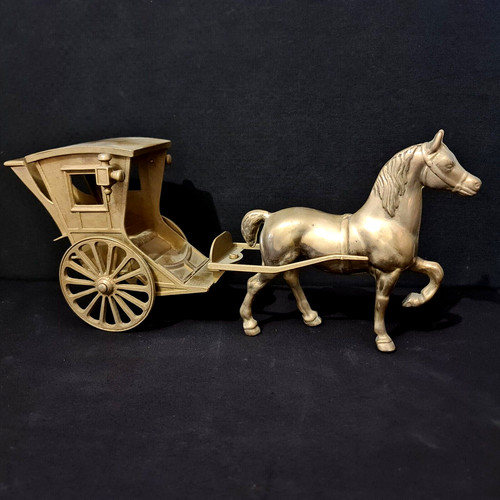 Cheval sa calèche - cheval,