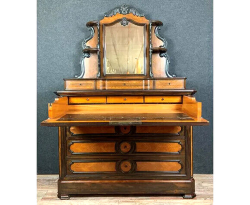 Exceptionnelle commode